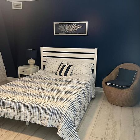 Capri Inn & Apartments 沃思湖 外观 照片