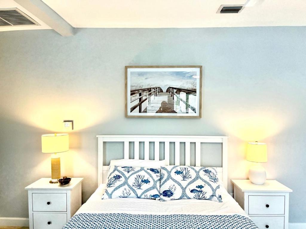 Capri Inn & Apartments 沃思湖 外观 照片